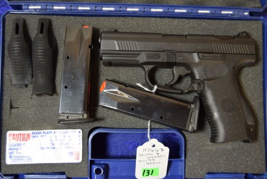 FIREARM/GUN S&W .40 CAL! H 1668