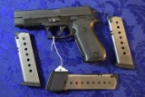 FIREARM/GUN SIG P220!! H 1672