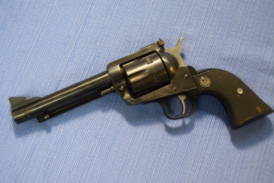 FIREARM/GUN RUGER BLACKHAWK! H 1176