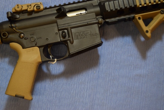 FIREARM/GUN S&W M&P 15-22!!! SAR 59