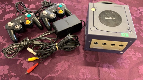 GAME CUBE CONSOLE!