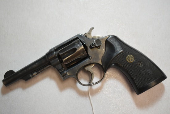 FIREARM/GUN S&W MODEL 823!! H9