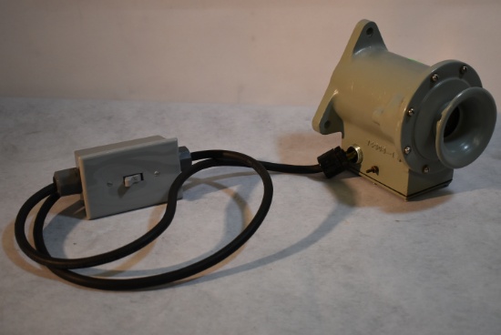 ELECTRONIC SIGNALING HORN!!! 809