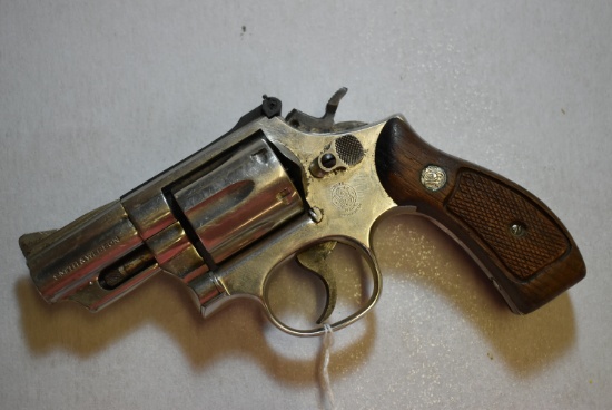 FIREARM/GUN S&W 19-5 H46