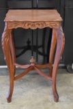 EARLY AMERICAN LAMP TABLE!!
