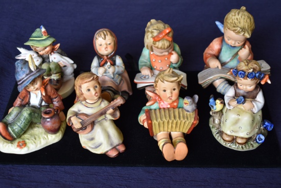 8 HUMMEL FIGURINES!!