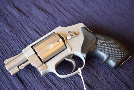 FIREARM/GUN S & W AIR WEIGHT!!! H265