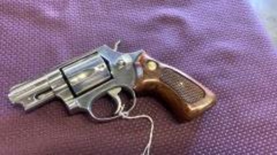 FIREARM/GUN TAURUS .38 !! H67