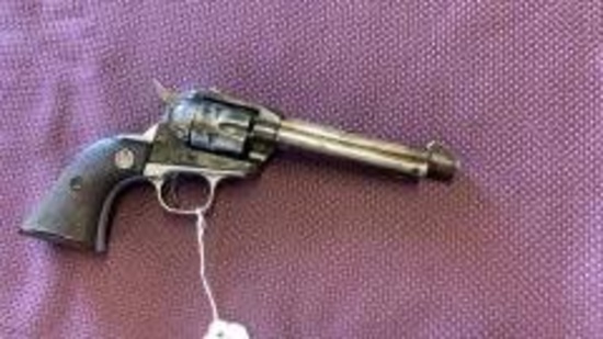 FIREARM/GUN RUGER SINGLE SIX. H130