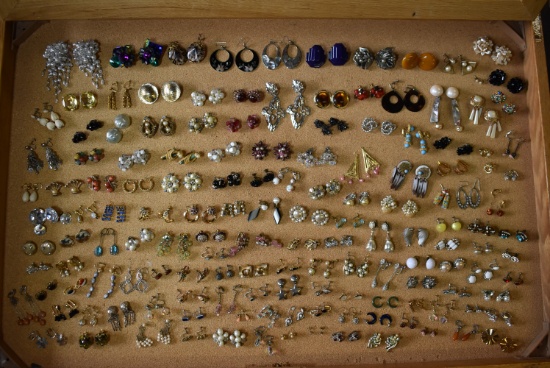 STUNNING COSTUME EARRINGS!!!