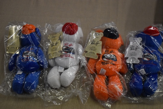 MEGA RARE SPORTS BEARS!! NOS!!