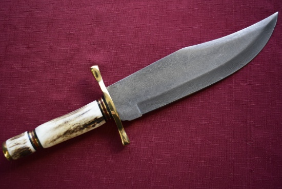 WHITE TAIL DAMASCUS BOWIE!!