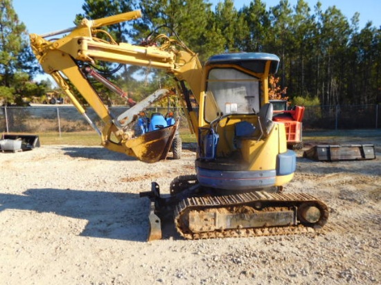 KOMATSU PC38UUM-2 MINI EXCAVATOR