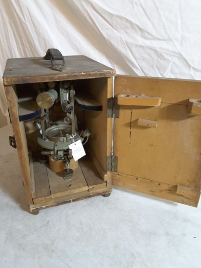 Kern-aarau S/n 22269 Approx. 14"h X Approx. 10"w Vintage Survey Transit W/o