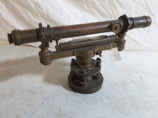 No Name Approx. 10"h X Approx. 17"w Vintage Brass Transit/level. No Case.
