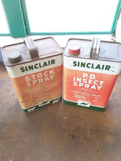 2- 1 Gallon Sinclair Stock Spray Tin Cans