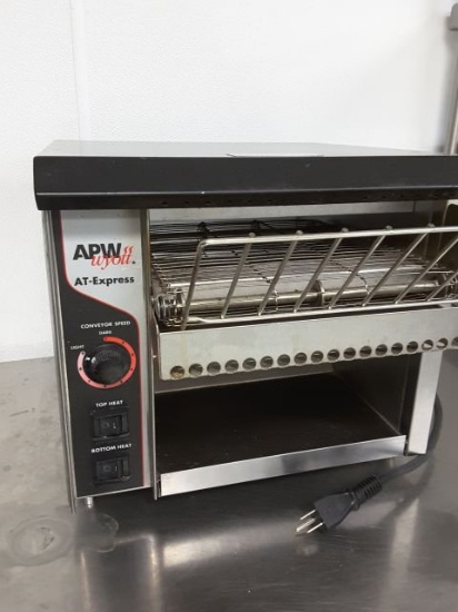 Apw Wyott At Express Conveyor Commercial Toaster