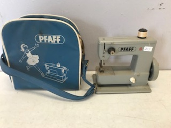 Pfaff crank with case