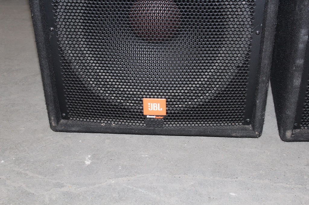 JBL speaker pair, sound factor, model SF15 | Computers & Electronics  Electronics Audio Equipment Speakers | Online Auctions | Proxibid