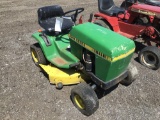 John Deere 111 Mower with deck - Rough