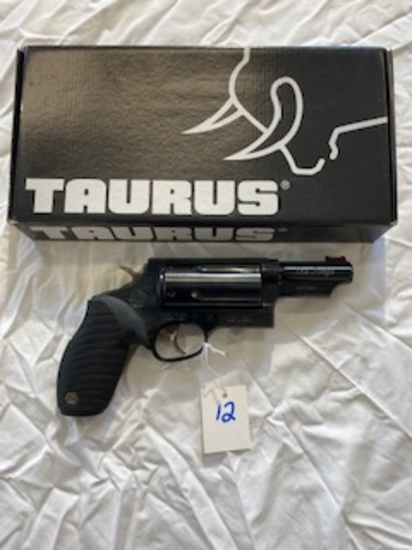 TAURUS THE JUDGE 3” 5 SHOT 410/45 WITH BOX