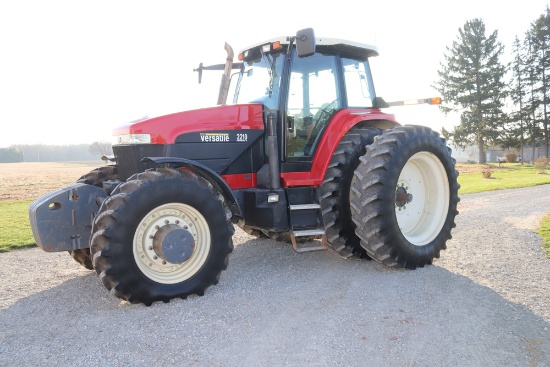 2004 VERSATILE MODEL 2210 GENESIS II MFD DIESEL TRACTOR