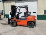 Toyota 7000 lb. capacity LP forklift