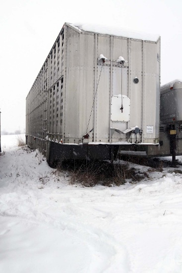 1996 Barrett Potbelly Livestock Trailer
