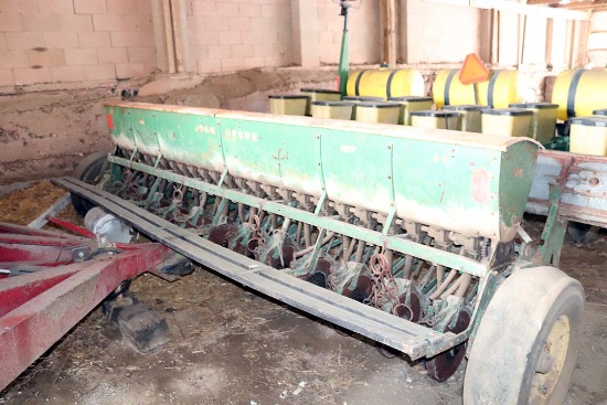 John Deere BA 12' Drill
