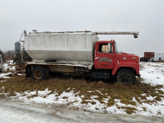 Ford 7000 Feed Truck
