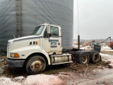 1997 Ford Aeromax Daycab Semi