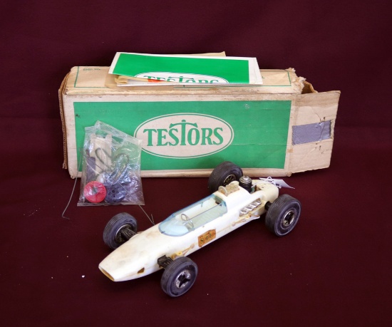 Testors SC gas powered plastic racer w/box