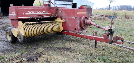 New Holland Model 575 Baler