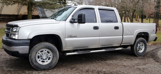 NICE 2007 CHEVY 2500 CREW CAB PICK UP TRUCK,  4WD,  LEATHER SEATS, SUNROOF, 89,579 MILES, ALLISON TR