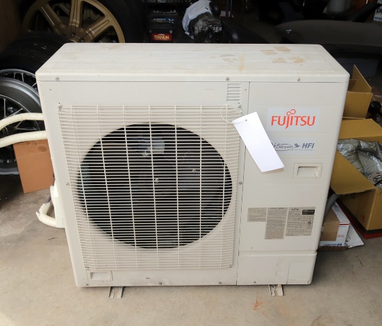 FUJITSU 48,000 BTU HEATING AND COOLING UNIT