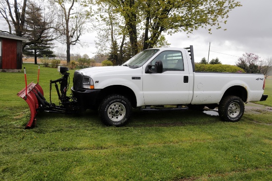 2004 FORD F350 7.3 LITER TRITON V10, 4WD PICKUP TRUCK 140,530 MILES W/ 8.5' WESTERN STRAIGHT BLADE S