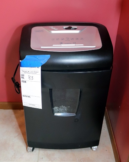 Staples large paper shredder