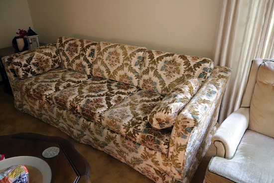 Sofa and (2) armchairs