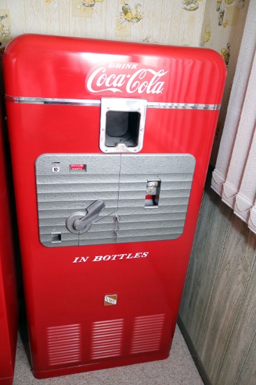 VMC  Coca-Cola Machine