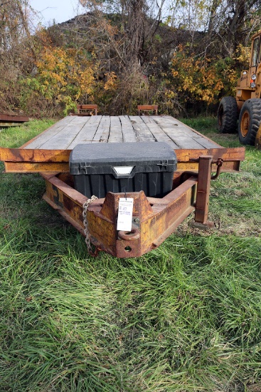 TRI AXLE TRAILER