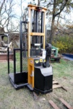 BIG JOE LIFT