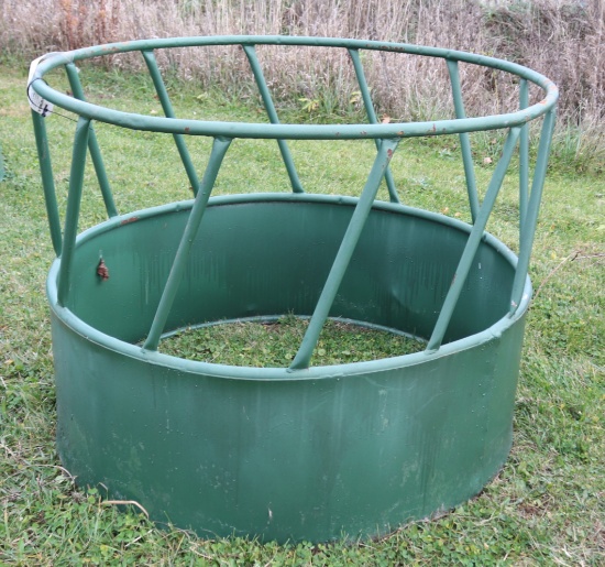 CALF FEEDER