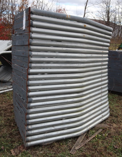 FREE STALL LOOPS