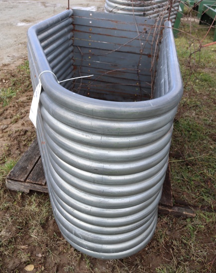 FREE STALL LOOPS