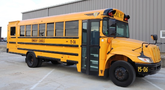 2017 IC School Bus w/Wheelchair Lift