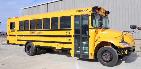 2017 IC School Bus w/Wheelchair Lift