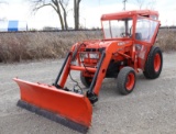 Kubota L2900 Tractor