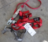 BUCKET HARNESS