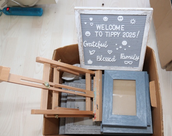 PICTURE FRAMES