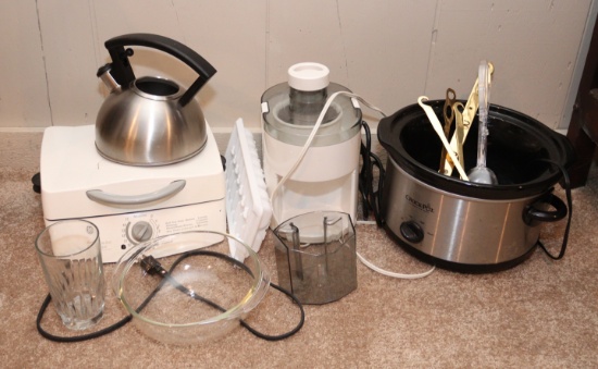 SMALL KITCHEN APPLIANCES